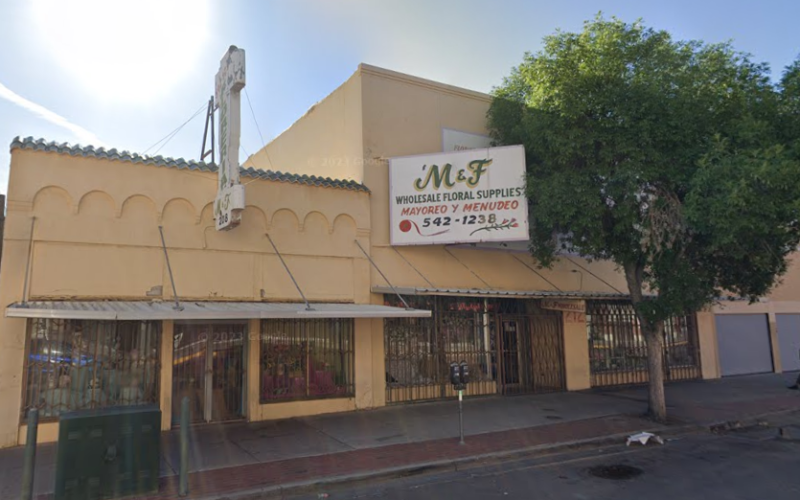 M & F Wholesale Floral Supplies El Paso