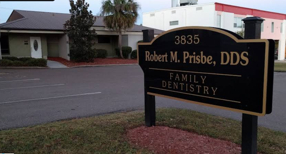Prisbe Robert M DDS